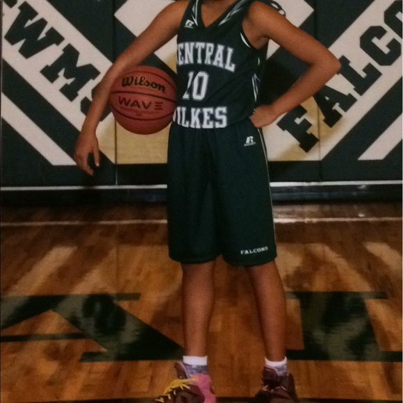 Meet your Posher, Kelsey - Picture 1 of 1