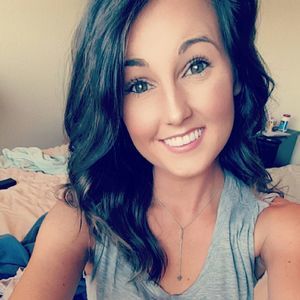 Meet your Posher, Brittney