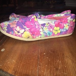 Floral toms