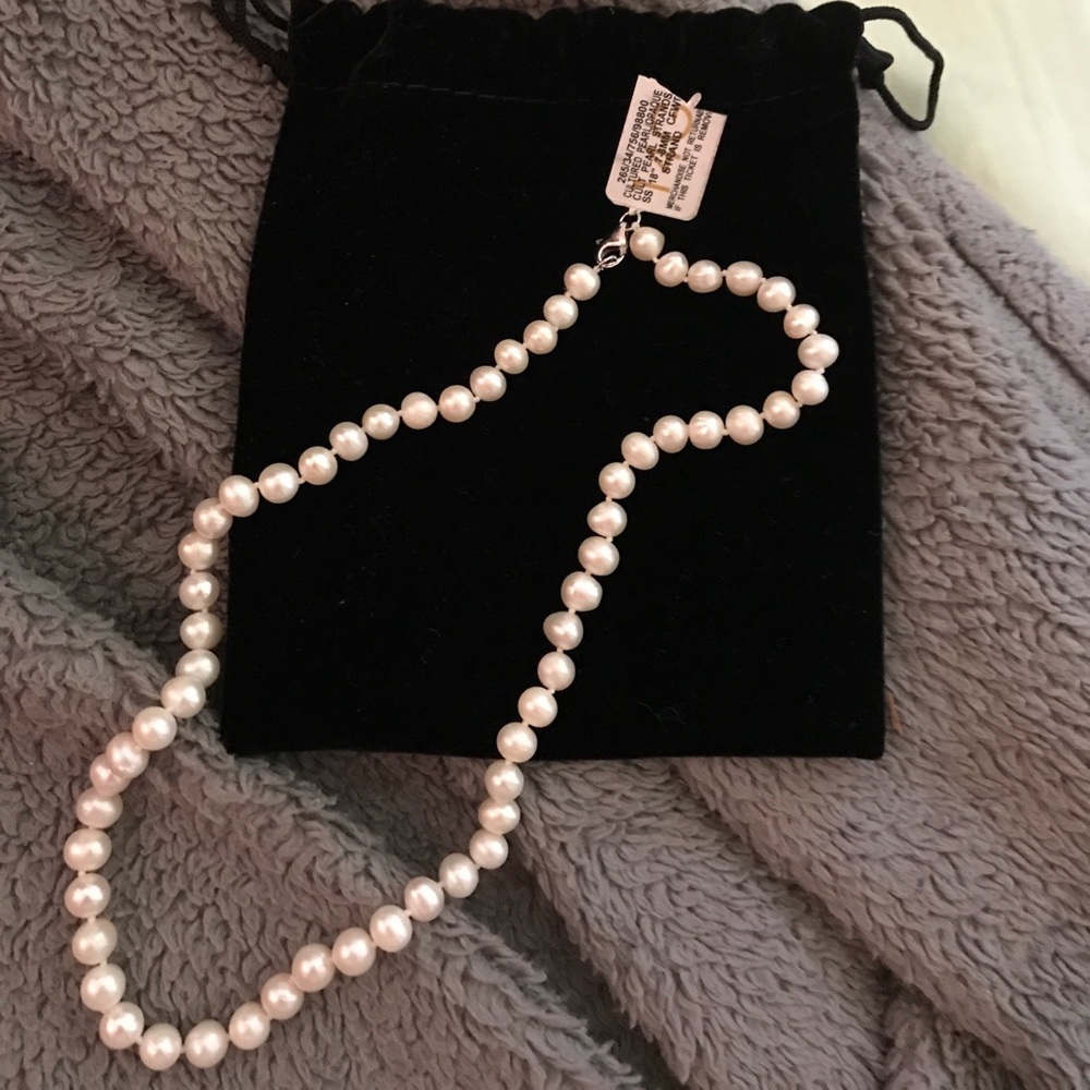 Cultured pearls