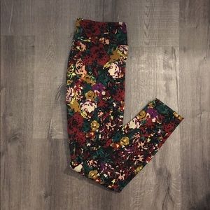 Lularoe TC floral leggings. NWOT.
