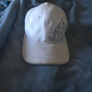 Nike RZN Vapor Hat