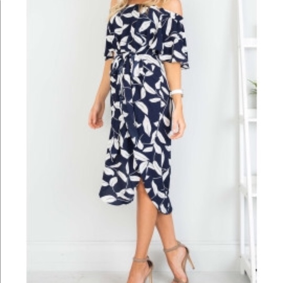 Summers leaf print Sexy high slit dress ✨ - Picture 5 of 5