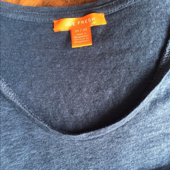 Joe Fresh size medium causal tee dark blue EUC - Picture 2 of 2