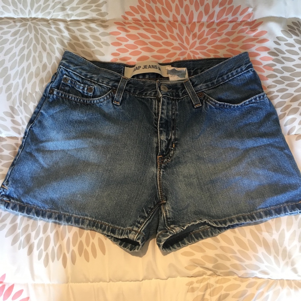 vintage GAP jean mid/high rise jean shorts