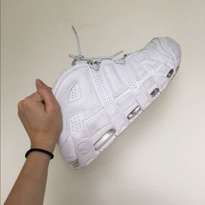 Nike air more uptempo shoes