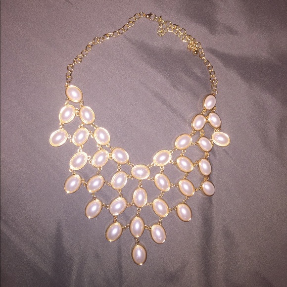 Charlotte Russe Jewelry - Necklace -pearl