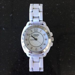 Ceramic White Coach Watch like new. Needs battery!