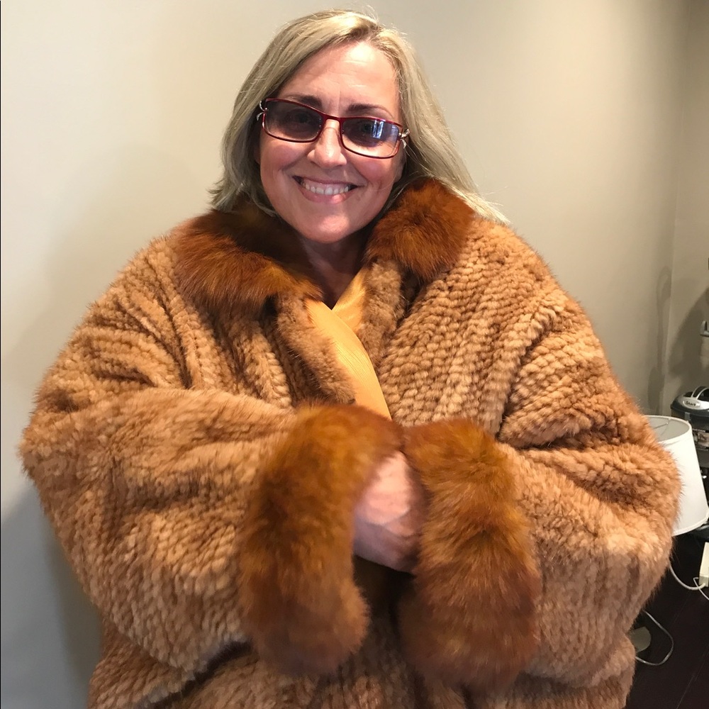 ❄️⛄️🌞Just in time for Xmas!❄️❄️❄️Genuine Mink!❤️