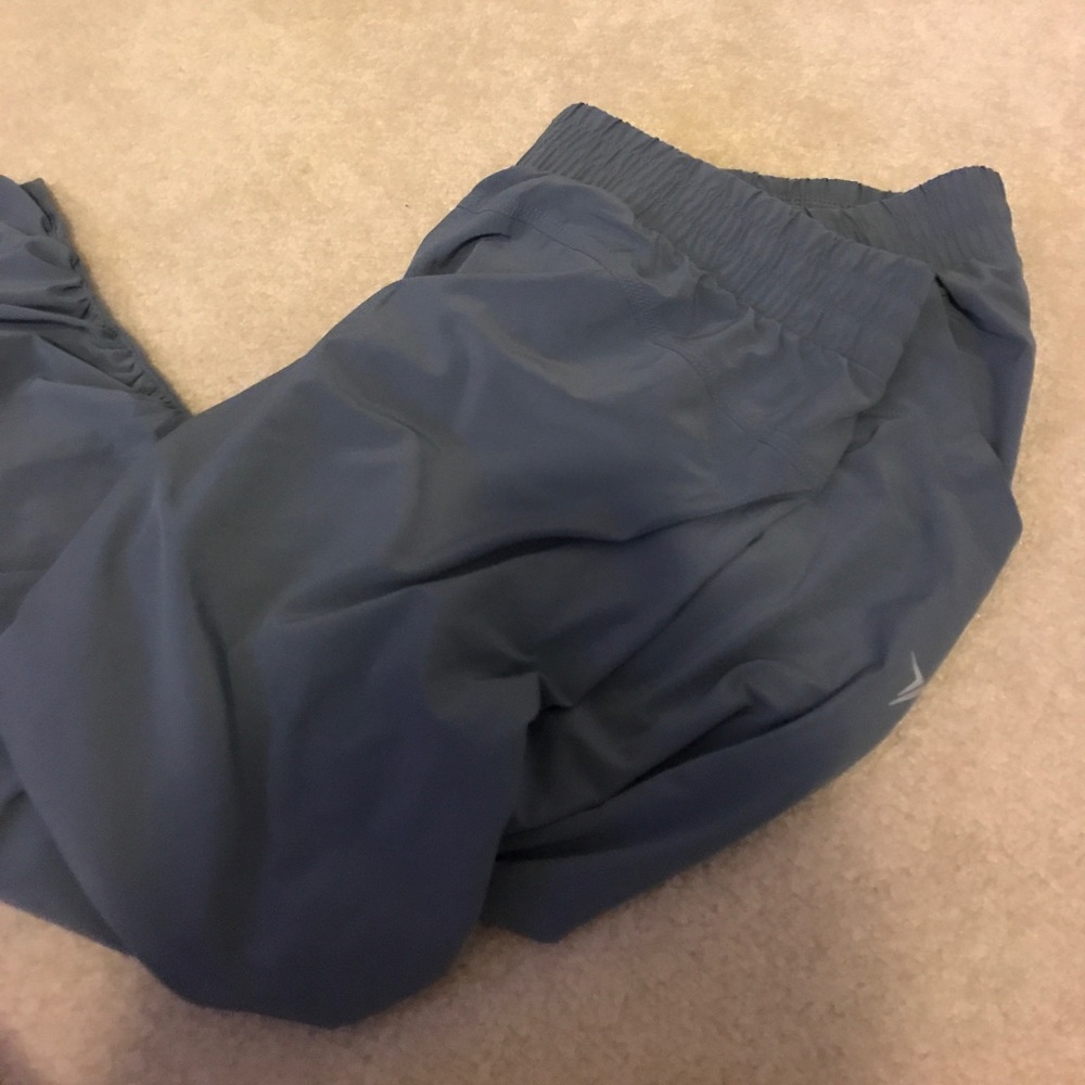 Workout pants