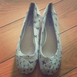 Toms Flats Size 9