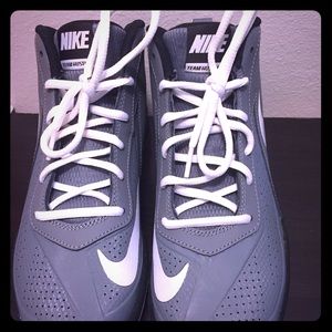 Nike Team Hustle D7