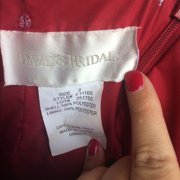 Red dress - Picture 6 of 7