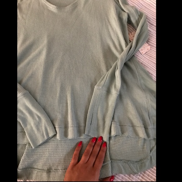 New🌈Free People thermal top - Picture 4 of 5