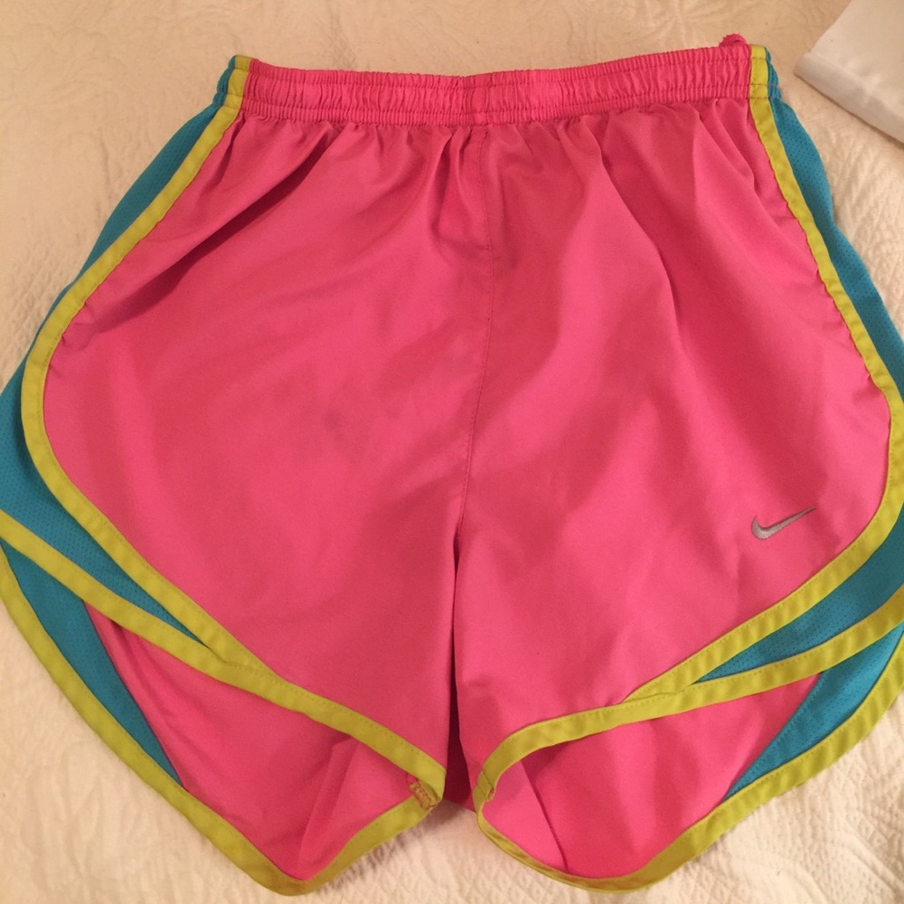 Nike Women's Tempo Short