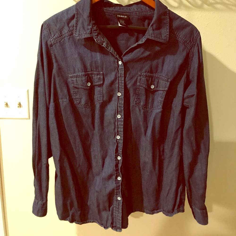 Dark blue chambray Button Down long sleeve