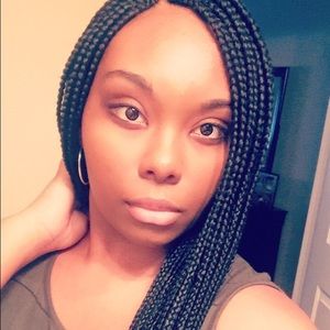 Meet your Posher, Jasmine