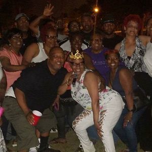 Meet your Posher, Rose