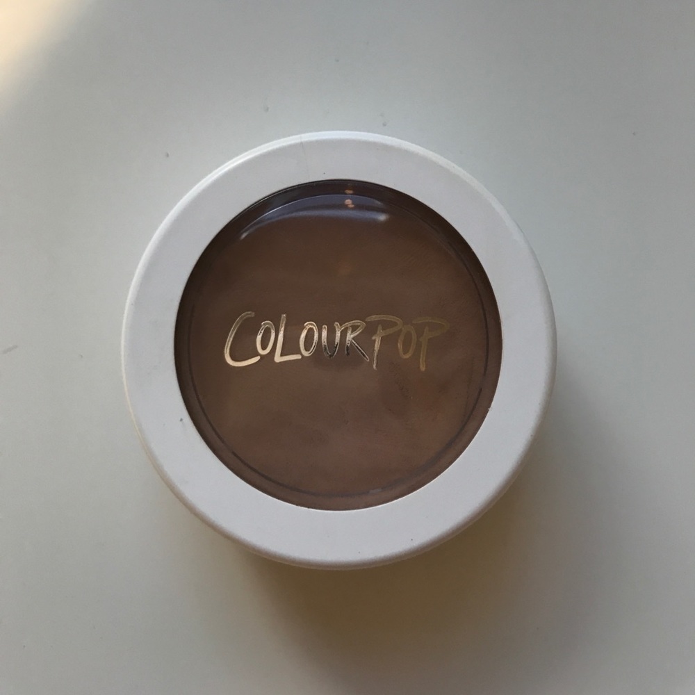 Colourpop bronzer in bon voyage