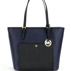 Michael Kors Jet Set Large Saffiano Leather