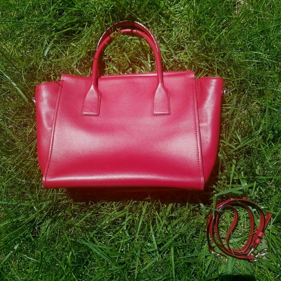 ~*SOLD*~Kate Spade Big Charee Hanover Red Satchel - Picture 2 of 3