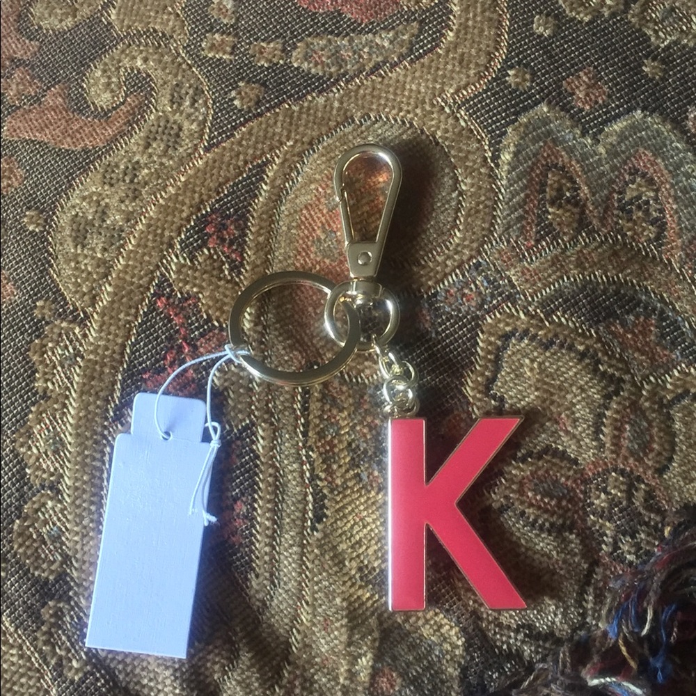 Initial "K" Keychain •Gold/Hot Pink•