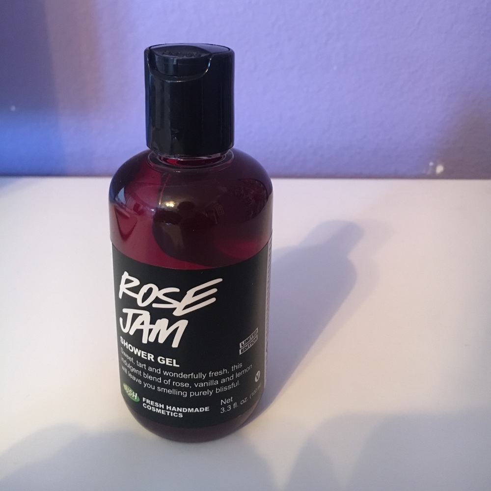 Lush rose jam shower gel