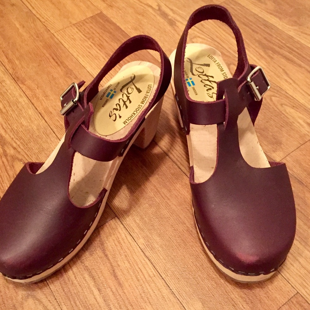 Lotta from Stockholm wedges