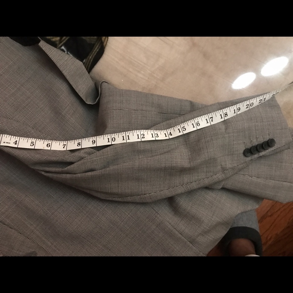 Perry Ellis Portfolio - Picture 4 of 5