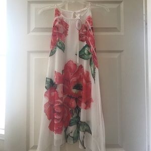 Size small floral dress, brand new and never worn
