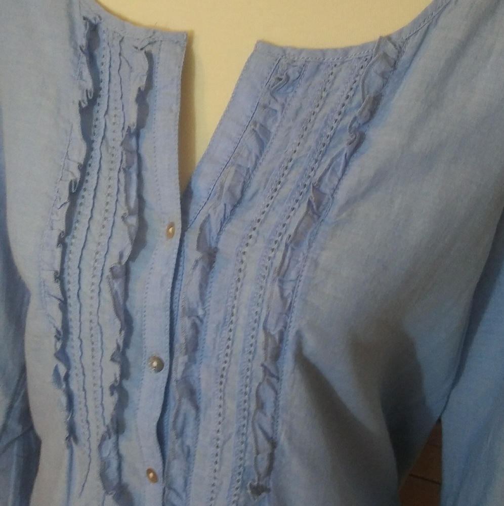 H&M Top - Picture 2 of 3