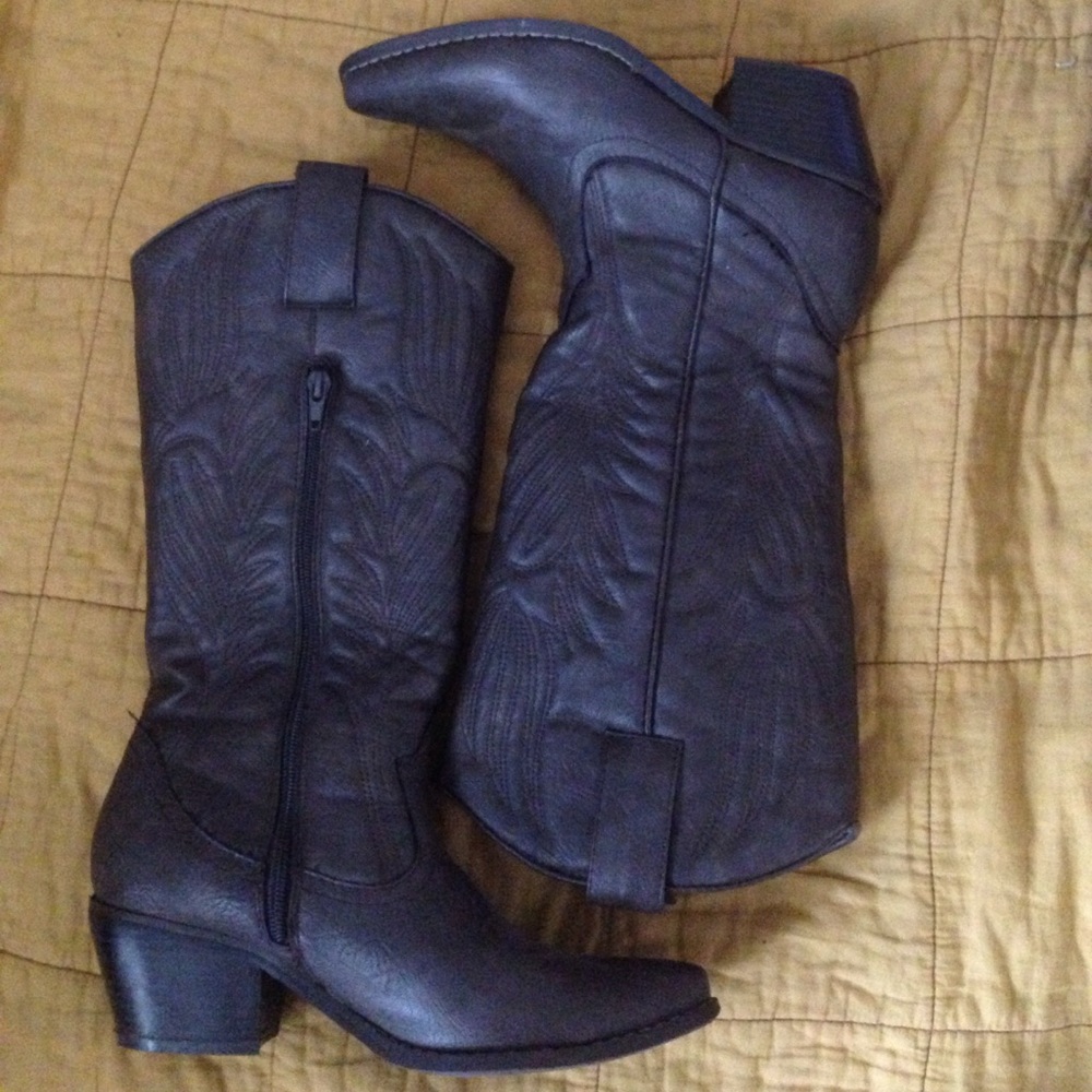 Vegan Leather Cowboy Boots