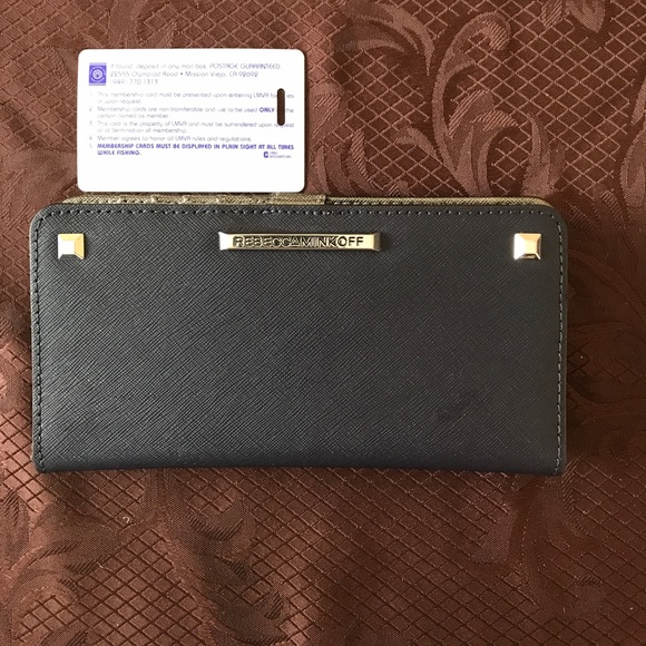 Rebecca Minkoff Handbags - Rebecca Minkoff wallet 💥 FIRM 💥