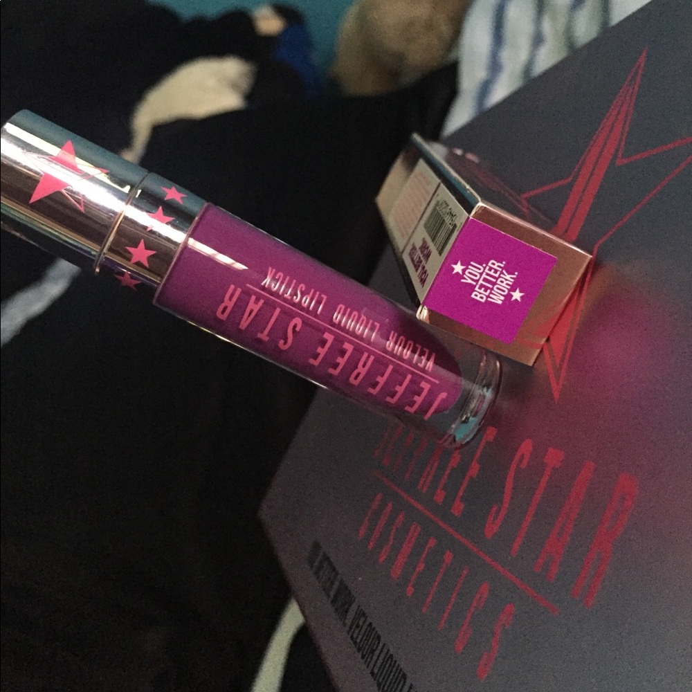 Velour liquid lipstick