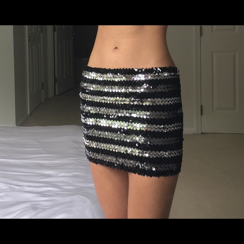 Versatile! Sequin skirt or tube top!