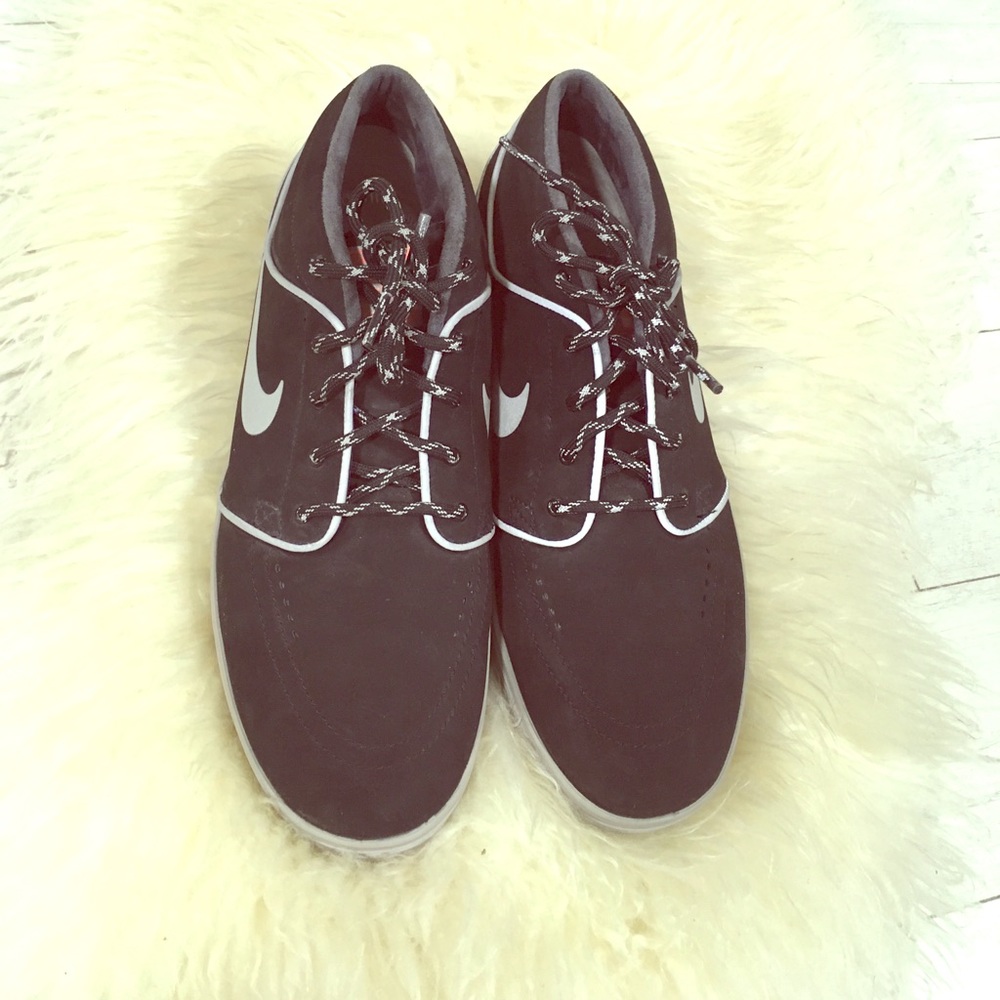 NIKE men's skateboarding shoes