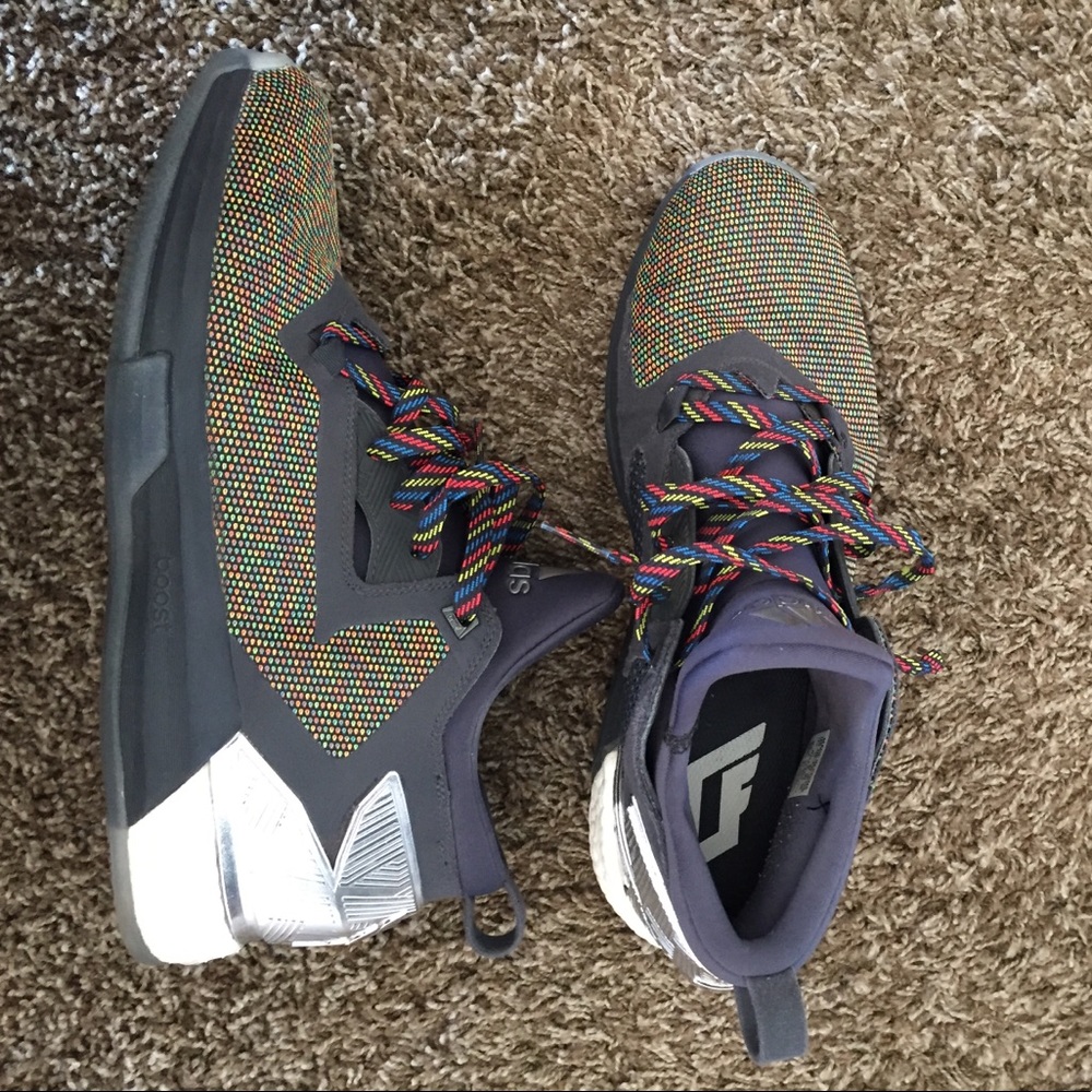 Lillard 2.0 multicolor boost