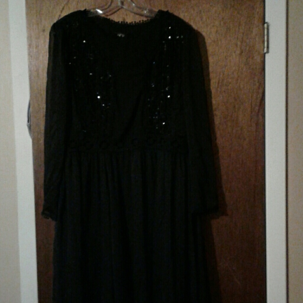 Black Beauty, great for any occasion!! New❤️