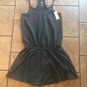 NWT GAP Charcoal Gray Romper❤️