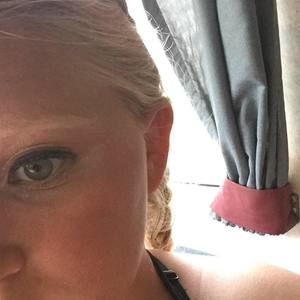 Meet your Posher, Pamela