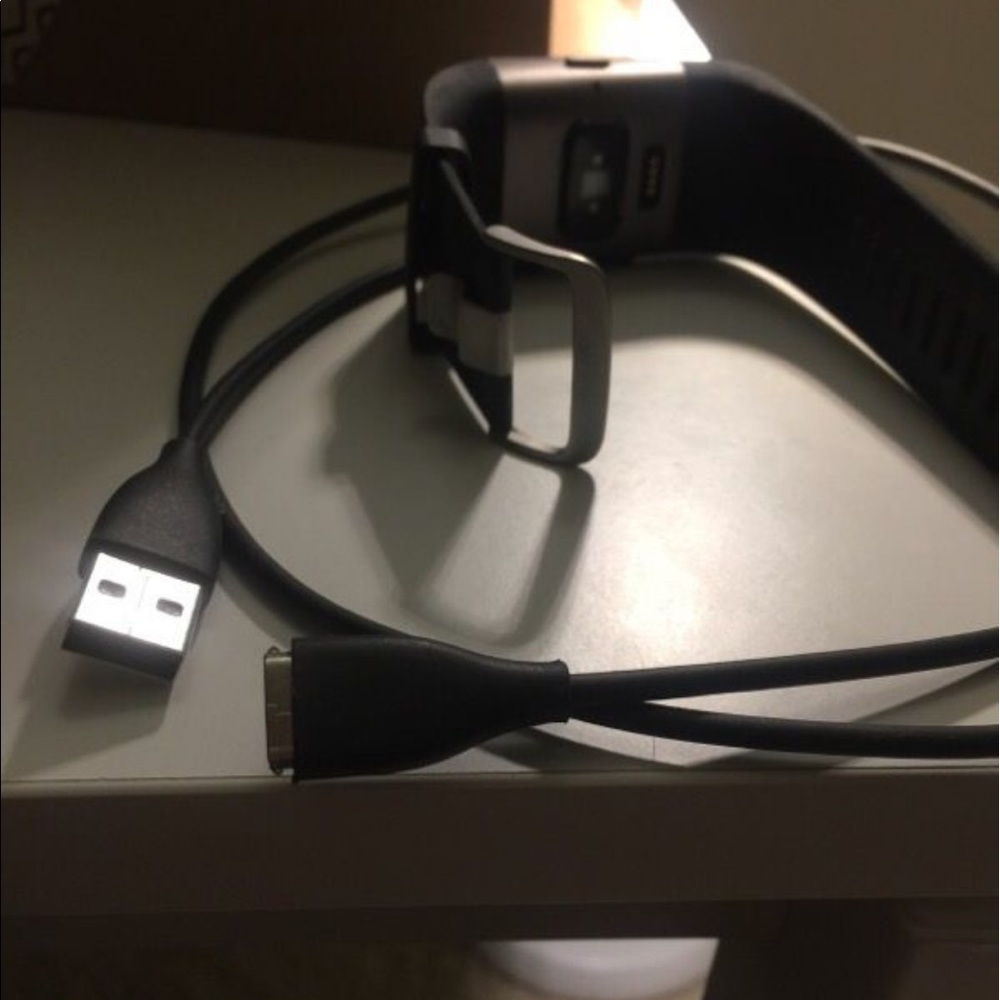 Fitbit Surge - Picture 4 of 8