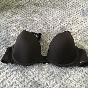 Black lightly padded, slightly push-up bra