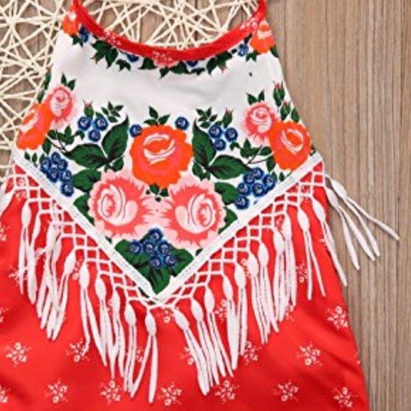 Backless halter romper - Picture 2 of 3