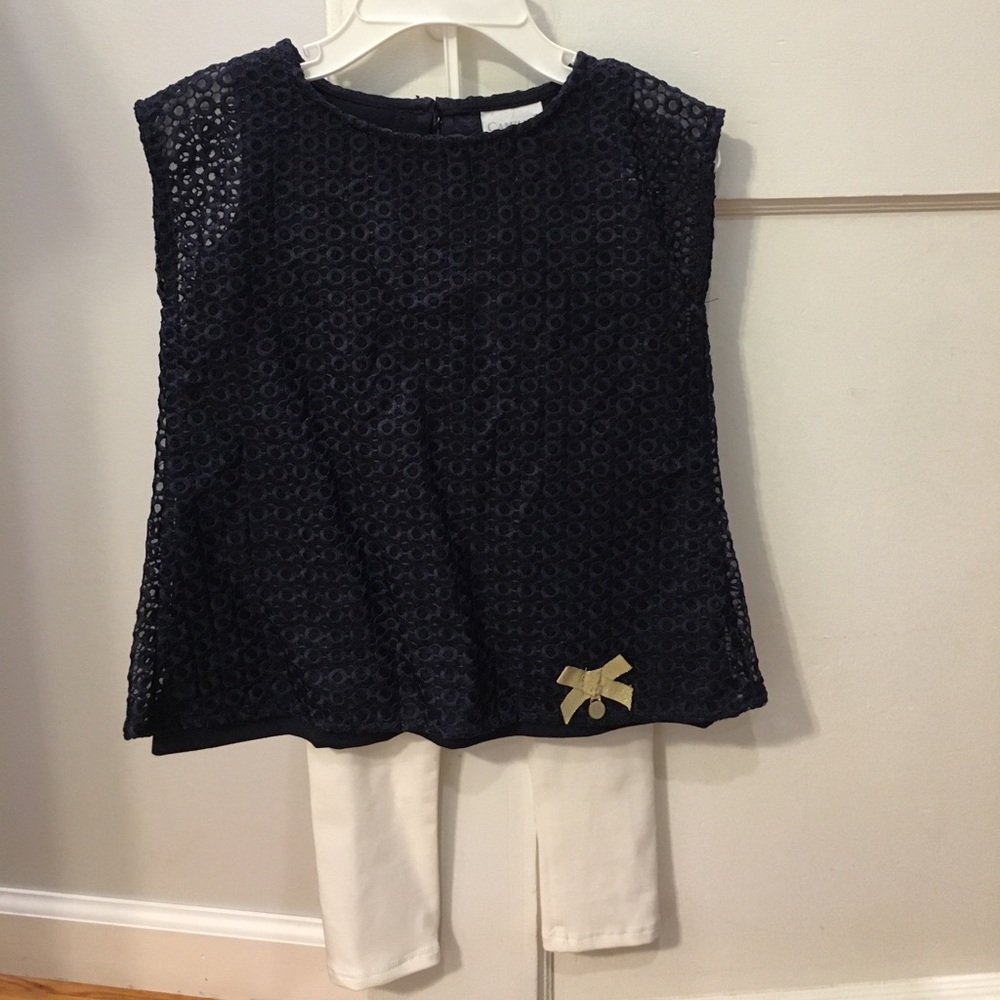 Camilla baby girl navy/white outfit