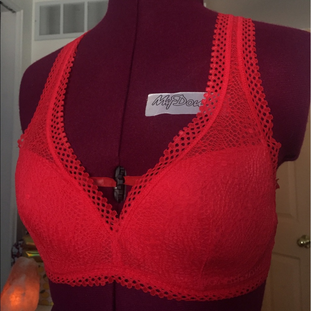 VS Red Lace Bralette 💋