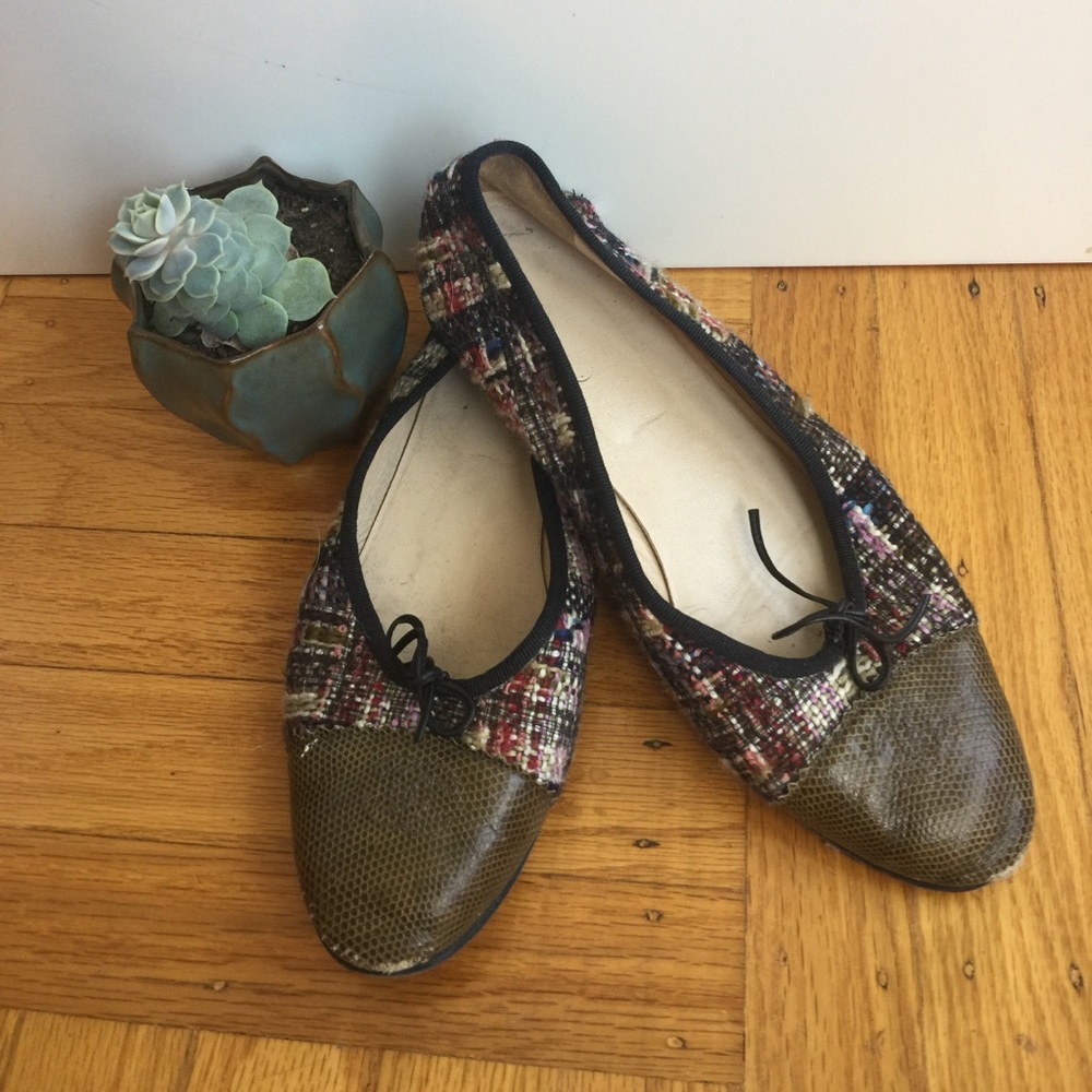 Used Tweed Chanel Flats Size 40