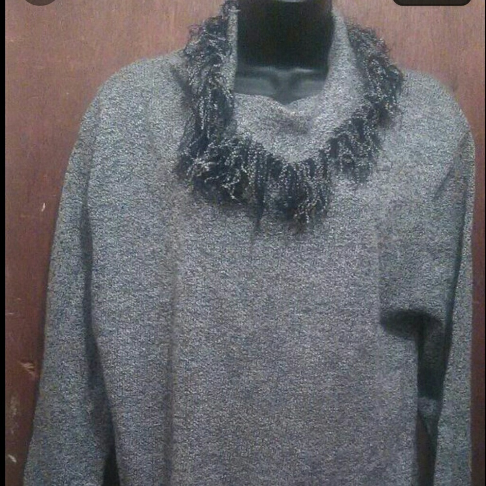 Maria Gabrielle New York Sweater