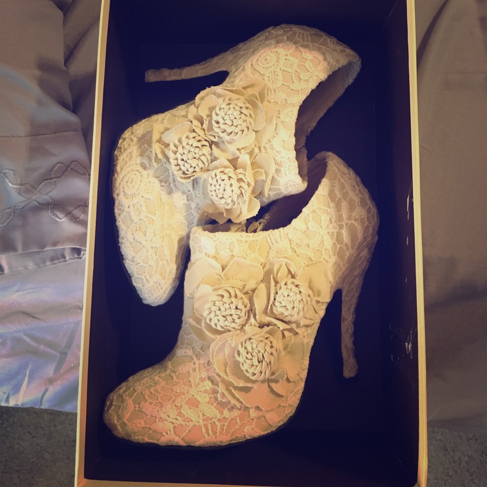 Off white lace heeled booties-6