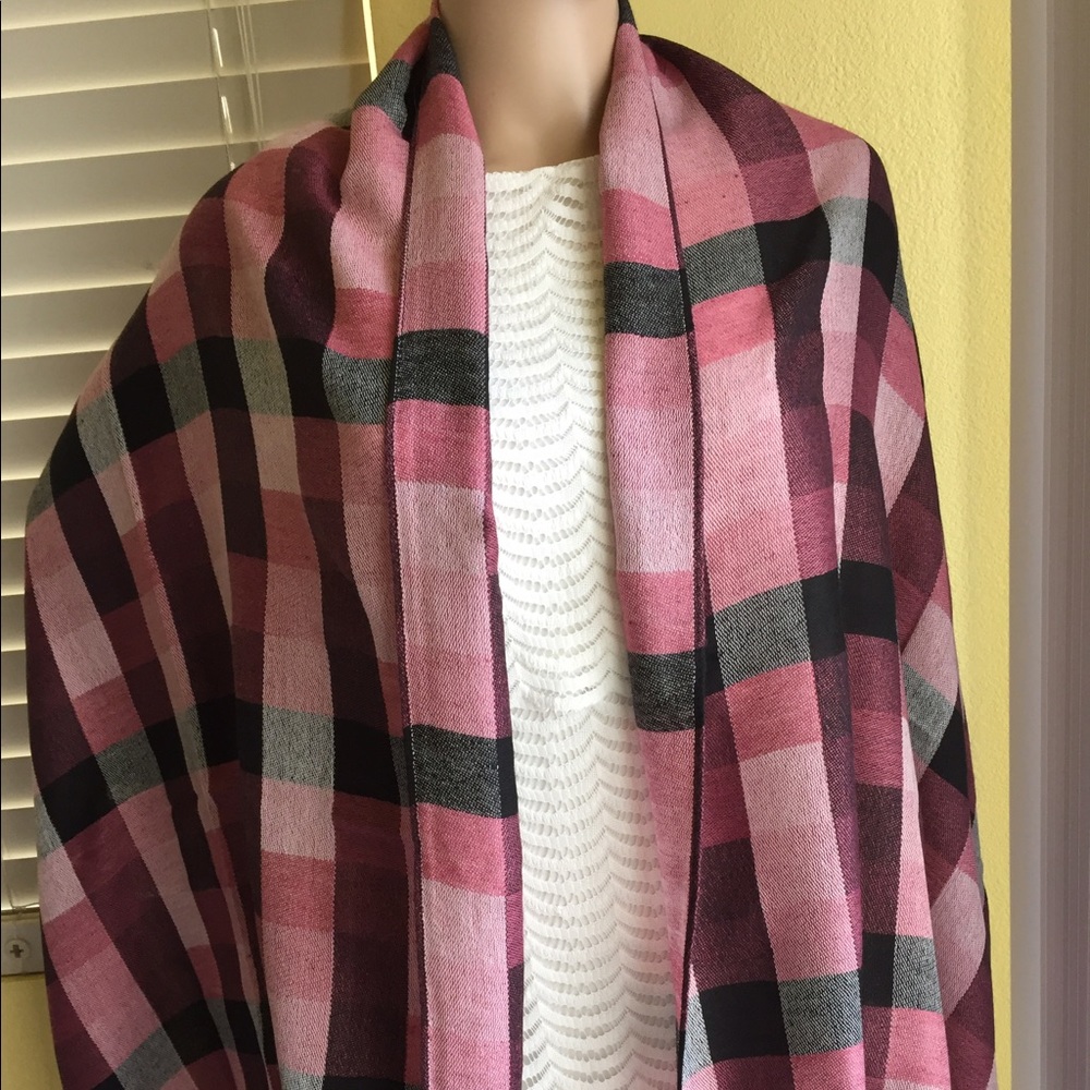 NEW-Oversized Pashmina Plaid Scarf Wrap - Picture 3 of 5