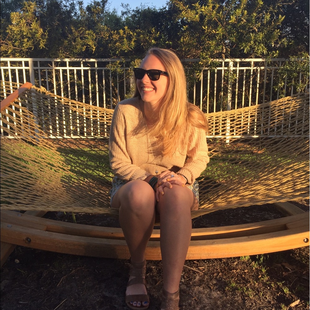 Meet your Posher, Hannah